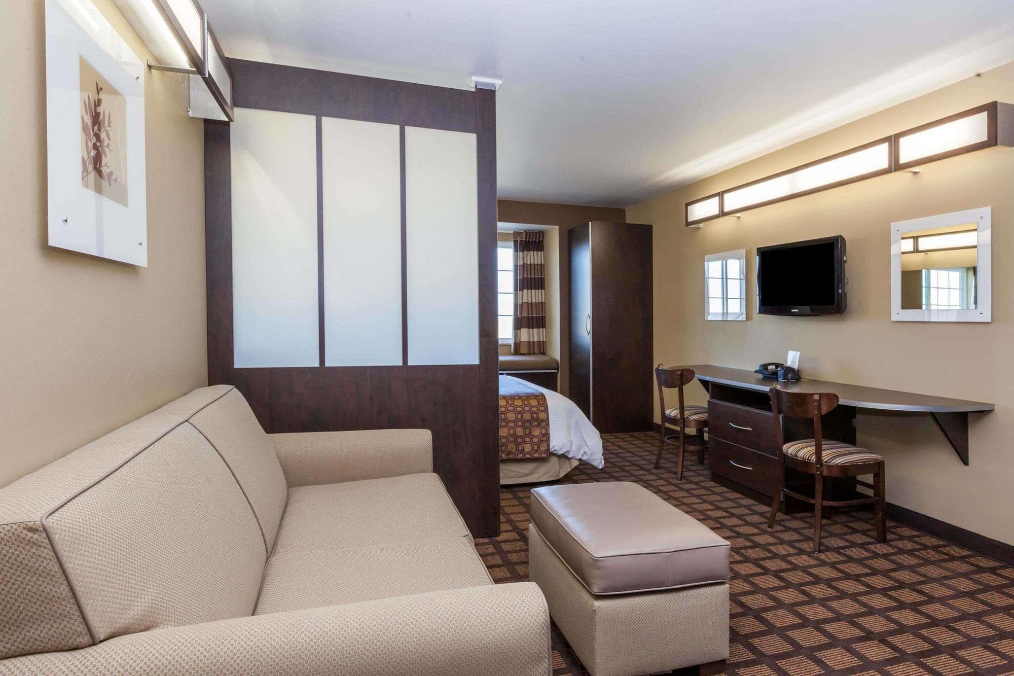 Microtel Inn & Suites By Wyndham Wheeler Ridge Exterior photo